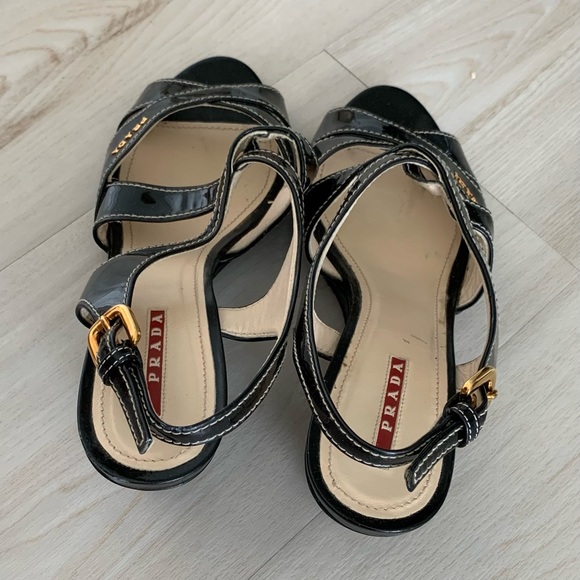 Prada black patent leather wedge sandals - Picture 5 of 8